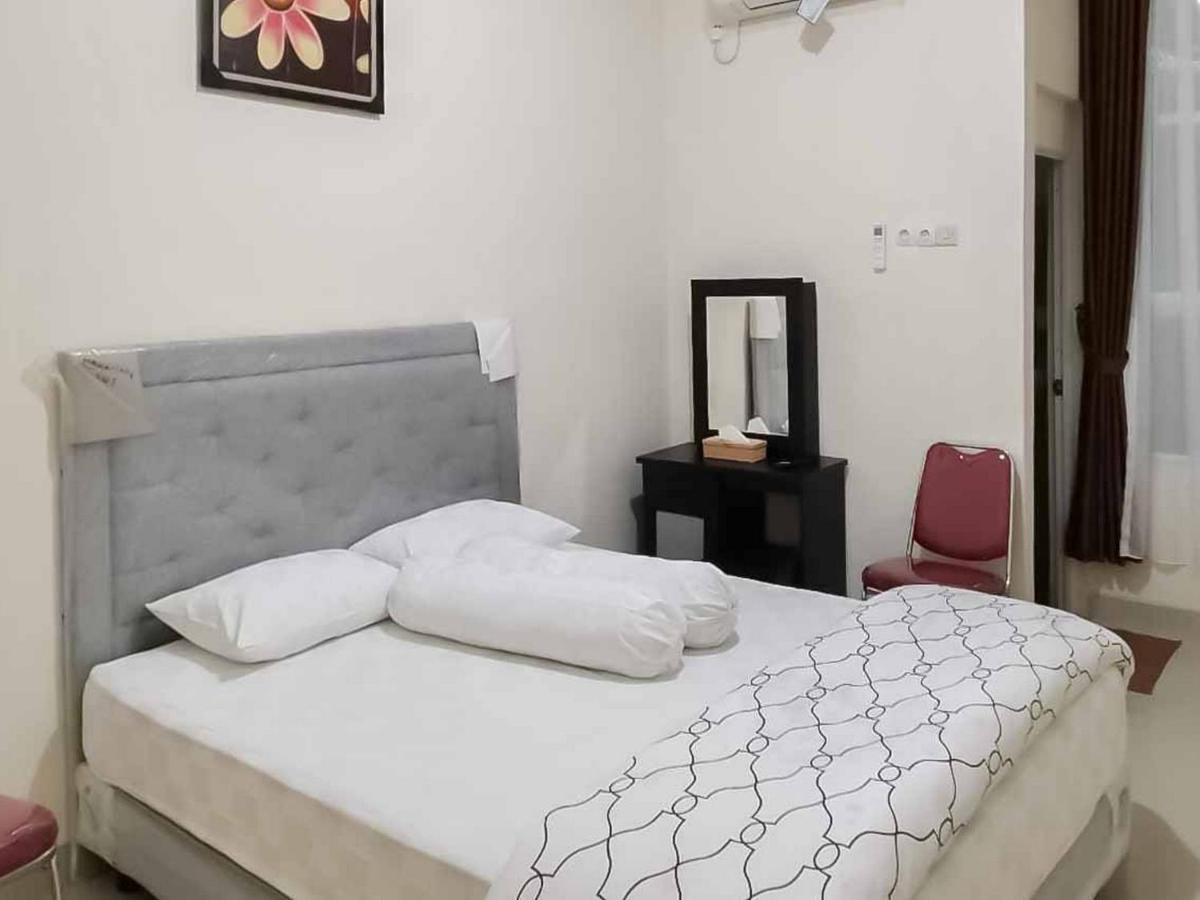 Wisma Talenta Mitra Reddoorz Jakarta Ngoại thất bức ảnh