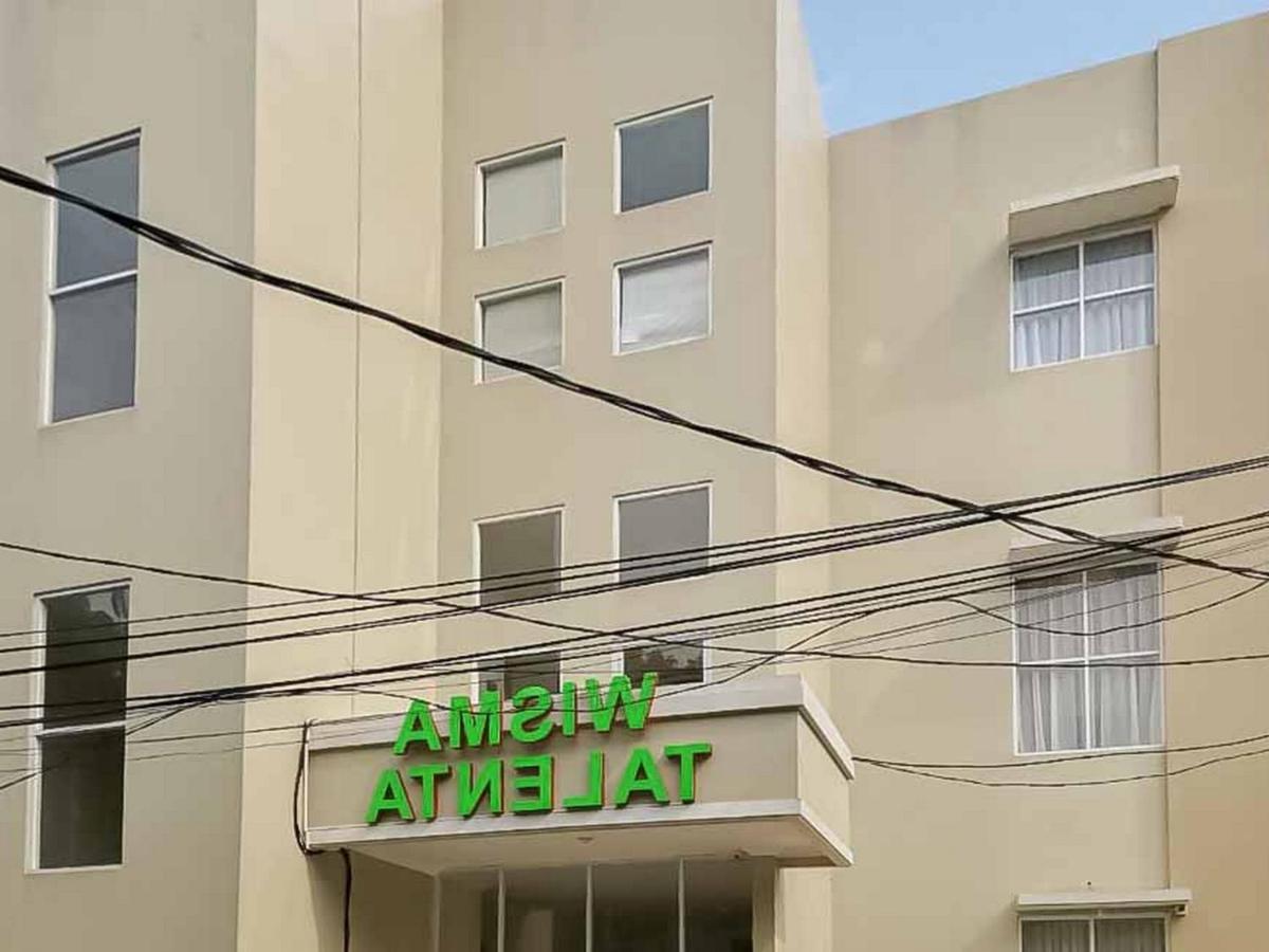 Wisma Talenta Mitra Reddoorz Jakarta Ngoại thất bức ảnh