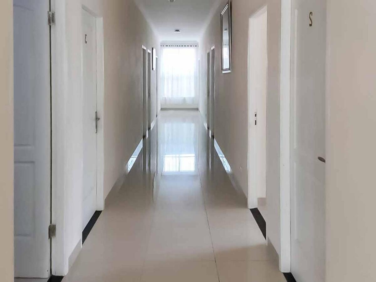 Wisma Talenta Mitra Reddoorz Jakarta Ngoại thất bức ảnh